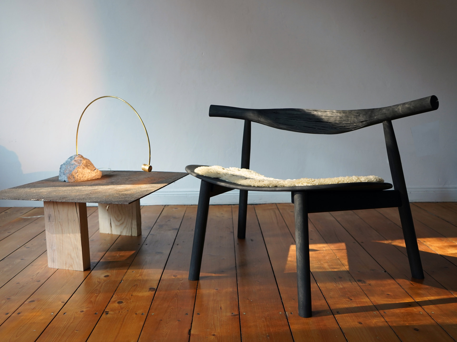 Pressed wood low chair