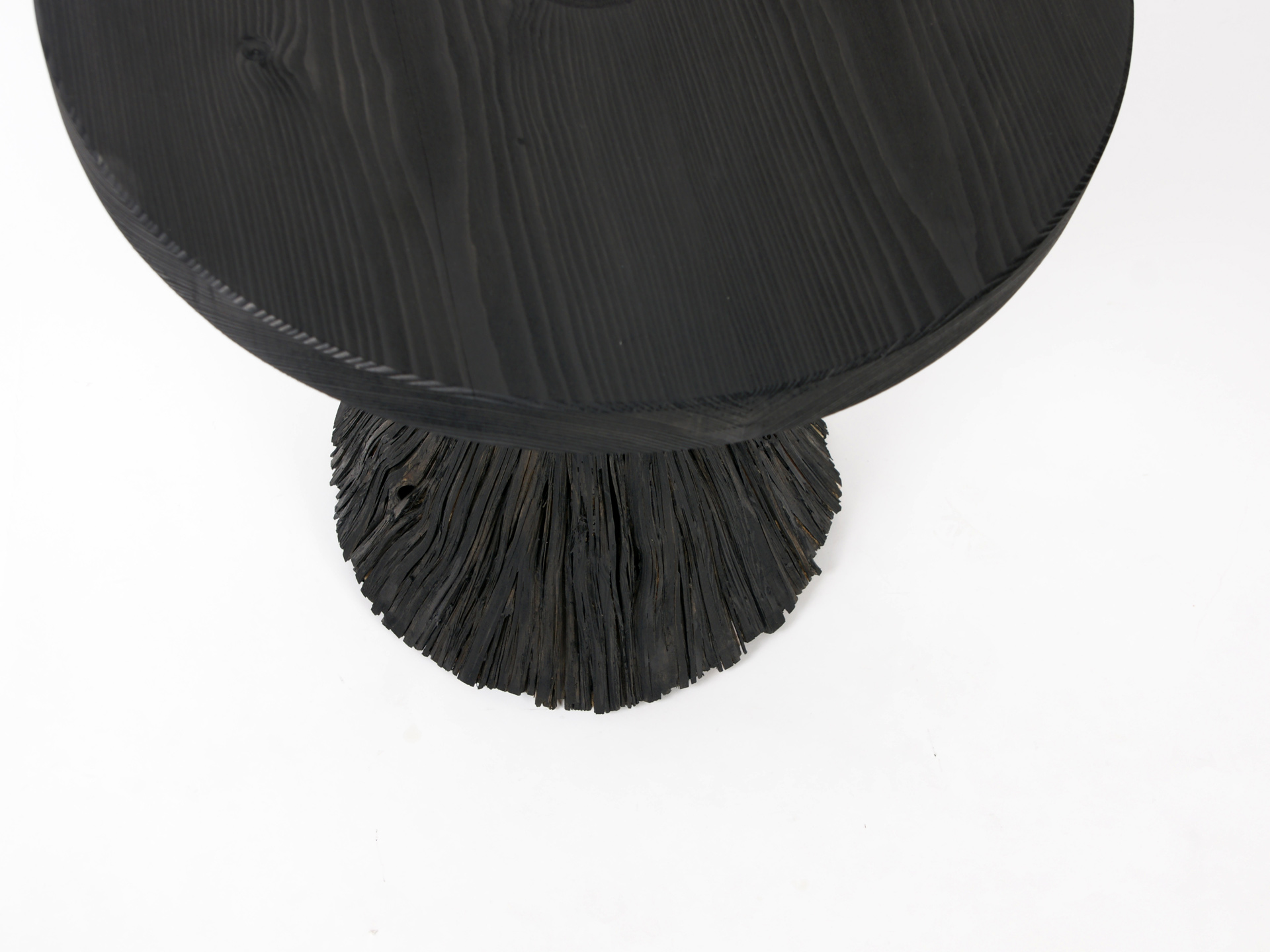 Pressed wood table black